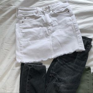 AMERICAN EAGLE WHITE JEAN SKIRT